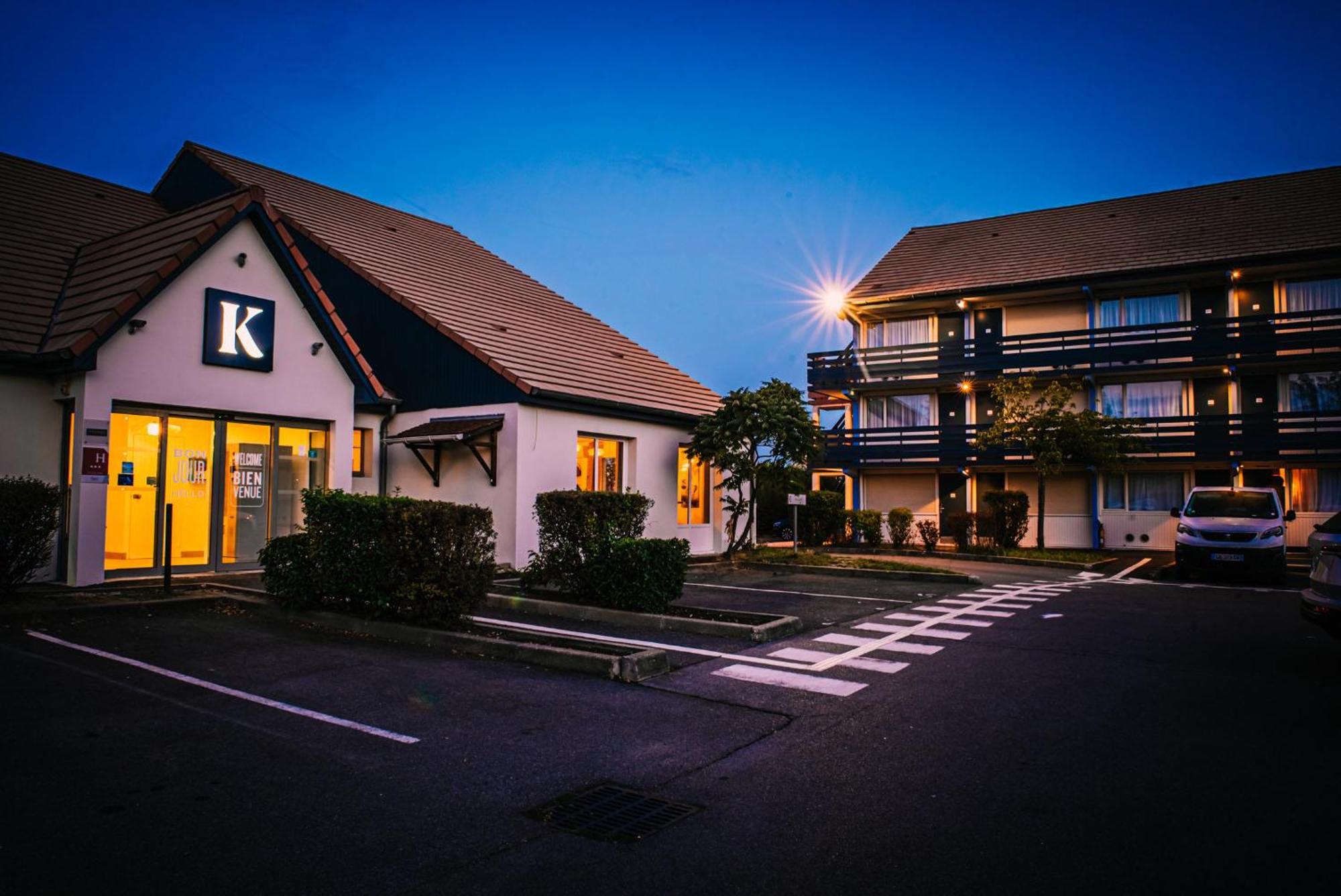 Kyriad Villeneuve Saint Georges - Hotel Renove Kültér fotó